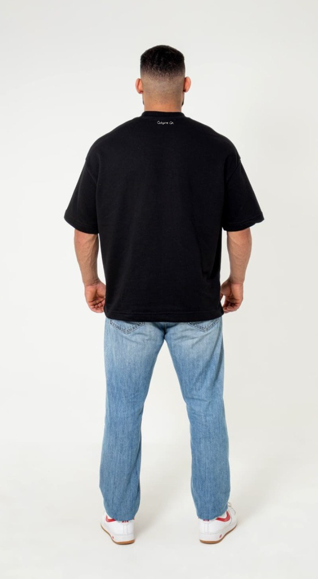 Camiseta Oversized Premium - Frase + Logo (Bordado)